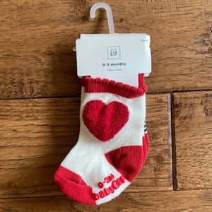 Baby GAP Infant Socks Hearts 0-3m 2 Pack